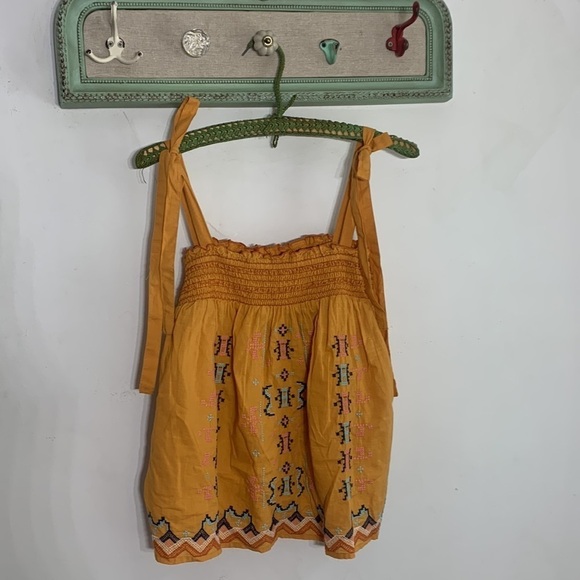 Rachel Zoe embroidered bohemian smocked Sun gold tank top new with tags medium - Picture 7 of 7
